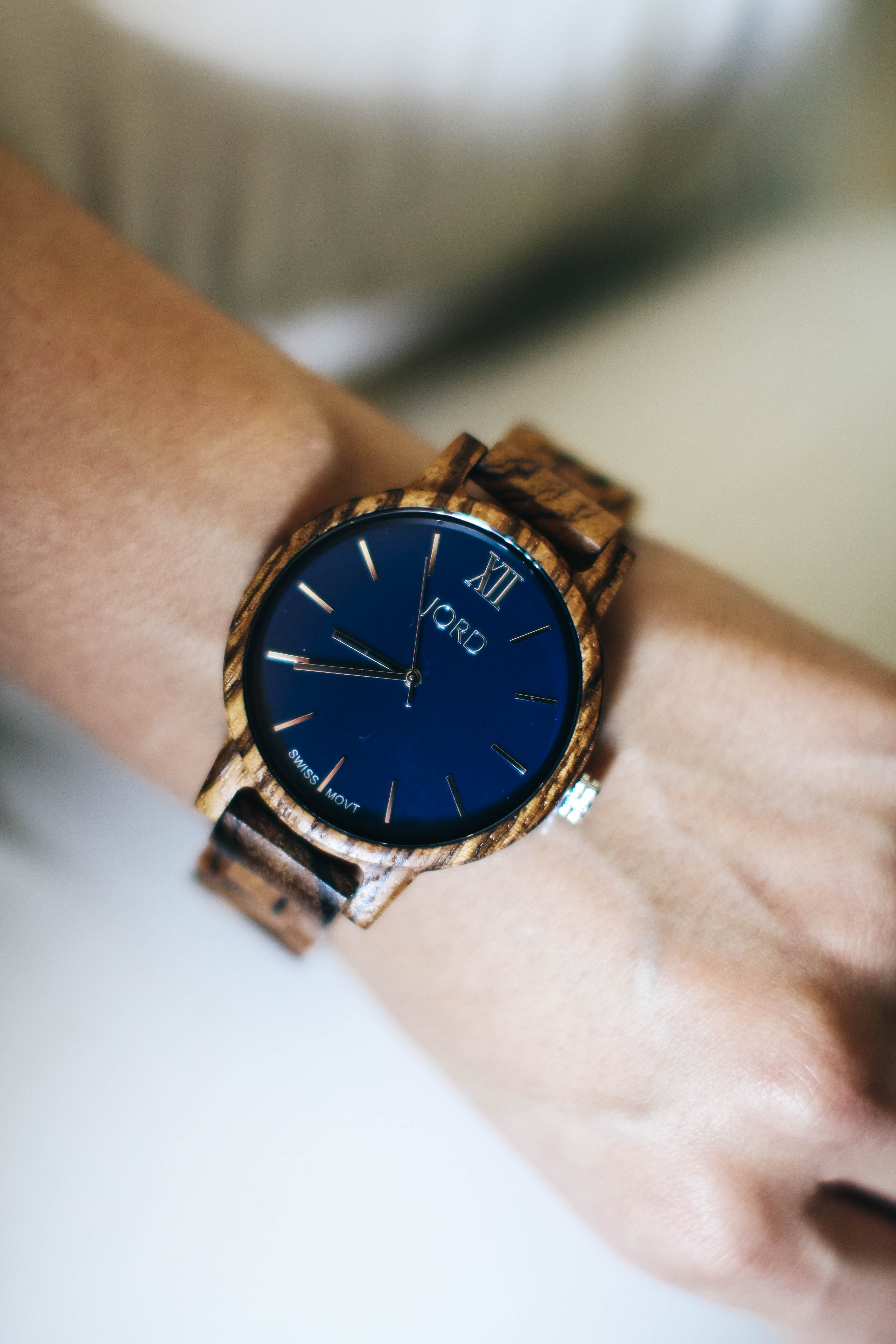 women's cool unique wooden watch fall accessories